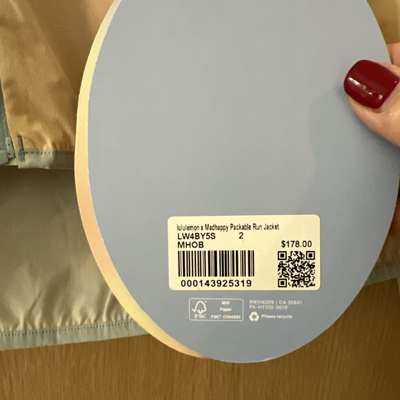 $178 LULULEMON x MADHAPPY Packable Run Jacket Size 2 Lightweight Front Zip Hood - Picture 7 of 15